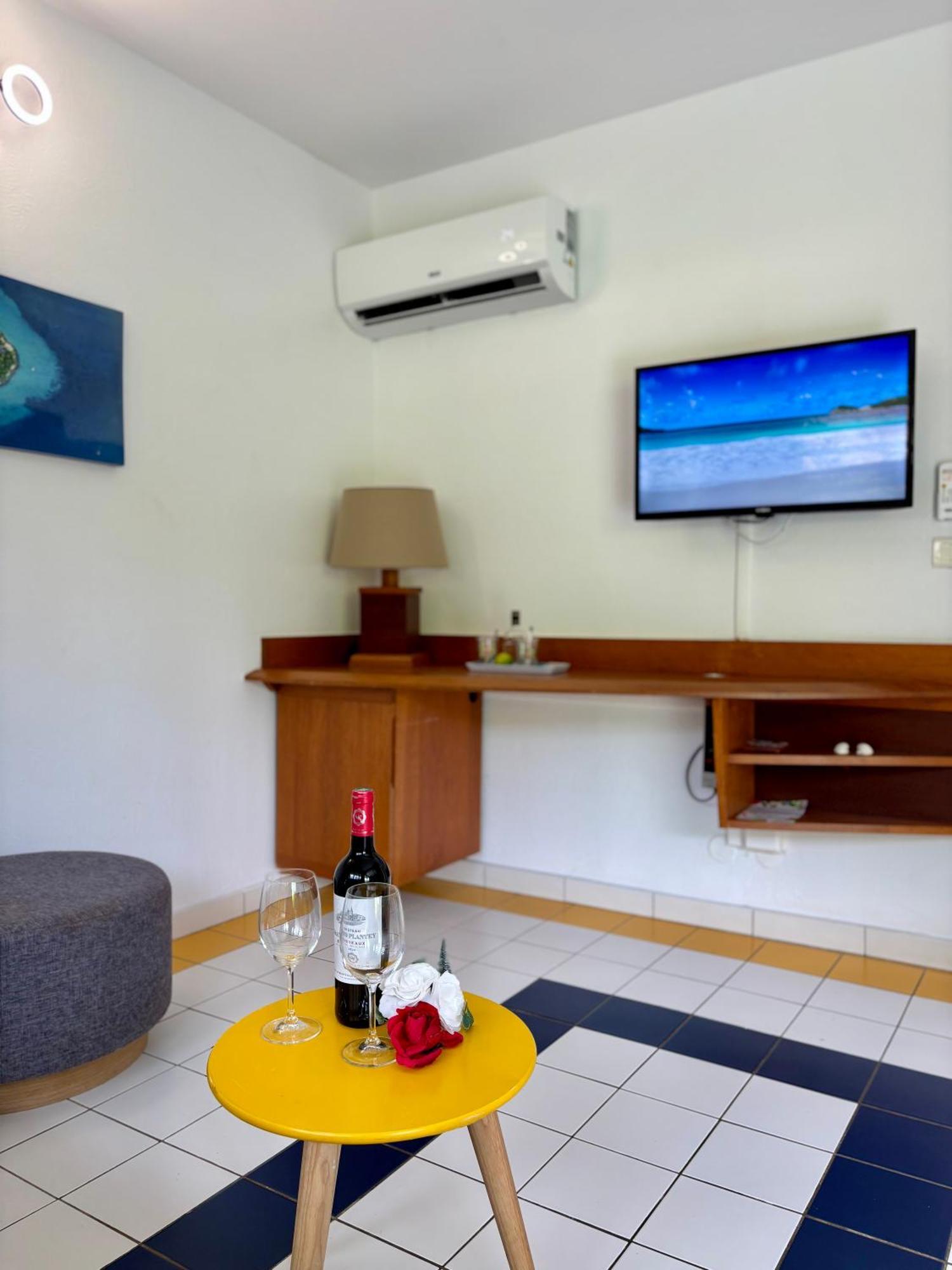 Katalea - Blue Dream, Plage, Piscine, Bar Grand-Bourg (Marie Galante) Exterior foto